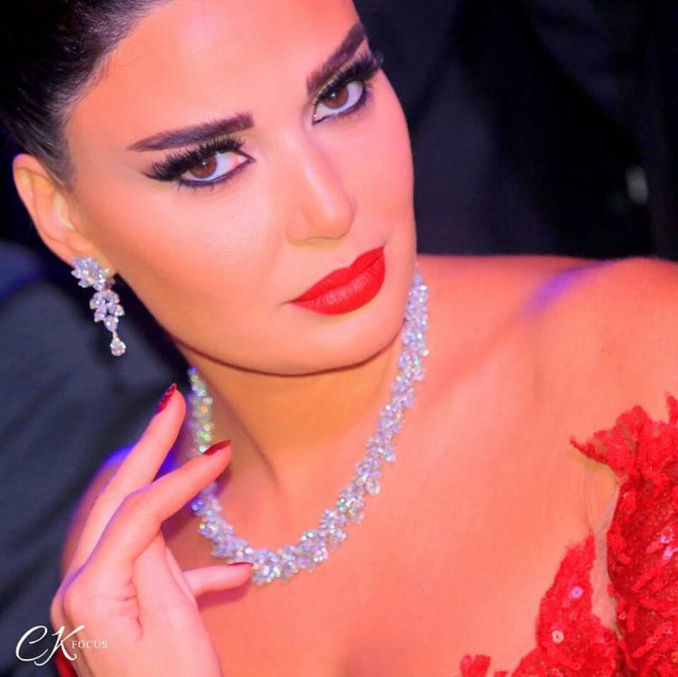 Get Arab Actress Lona El Porn For Free