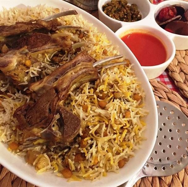 Machboos ... a popular traditional Kuwaiti dish :: Rinnoo.net Website